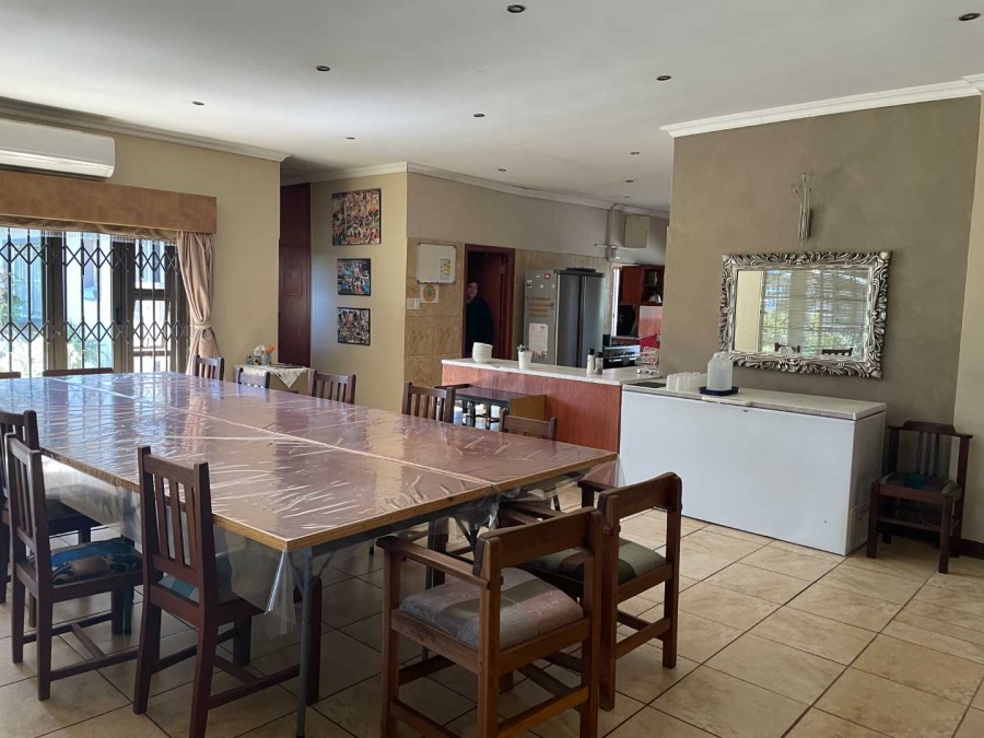 6 Bedroom Property for Sale in Park West Free State